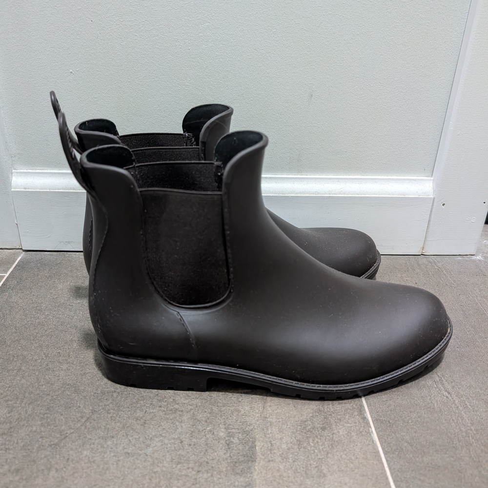 Brown Chelsea Boots